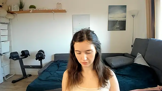 PollyFlame online show from 03.04.25