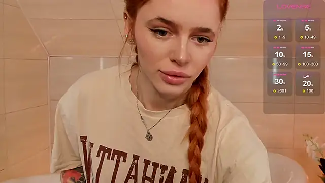 Phoenix Margo online show from 10.12.25