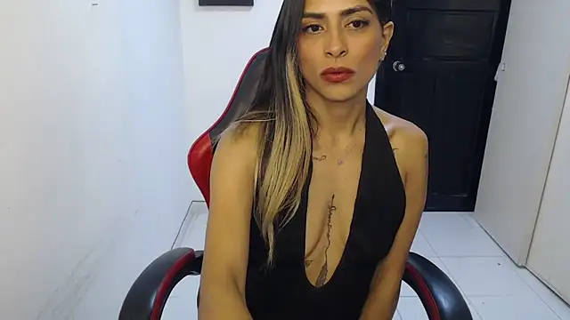 Liamiler01  online show from 12.13.25