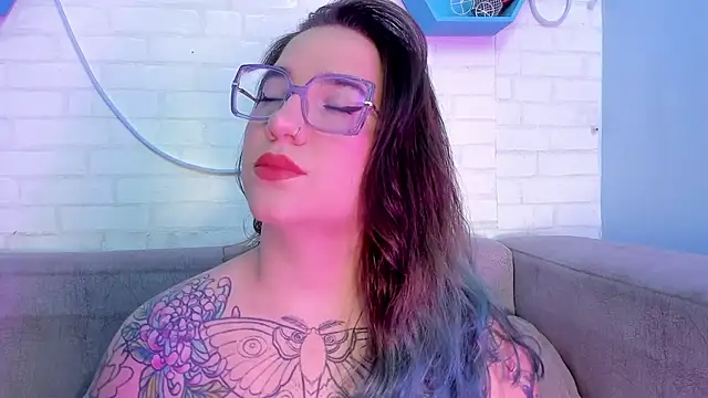 DEVA BLUE  online show from 03.06.25