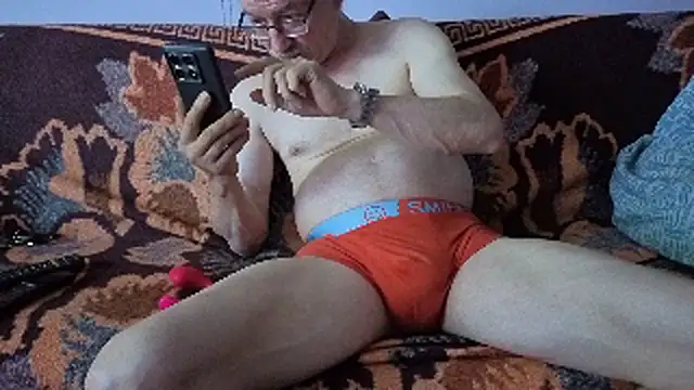 Snapshot of cumloverboyxx69 chatting on 05.09.26 cumloverboyxx69 online show from 05.09.26