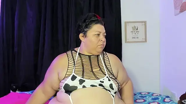 MANDY GIRL BBW online show from 10.25.25