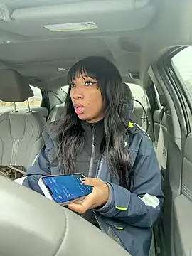 Iceblanca online show from 02.18.26