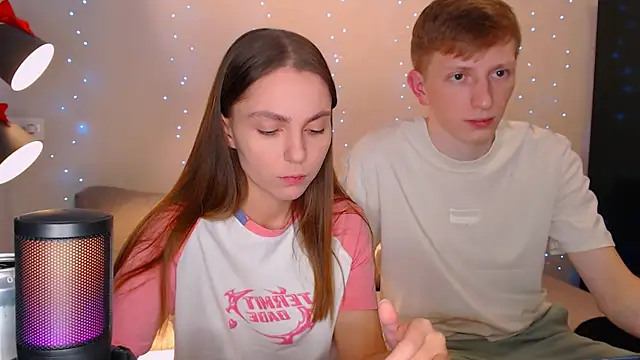 juliaanddima online show from 01.25.25