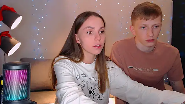 juliaanddima online show from 02.14.25