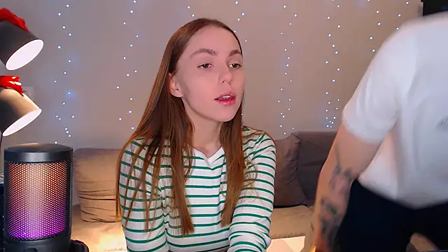 juliaanddima online show from 02.20.25