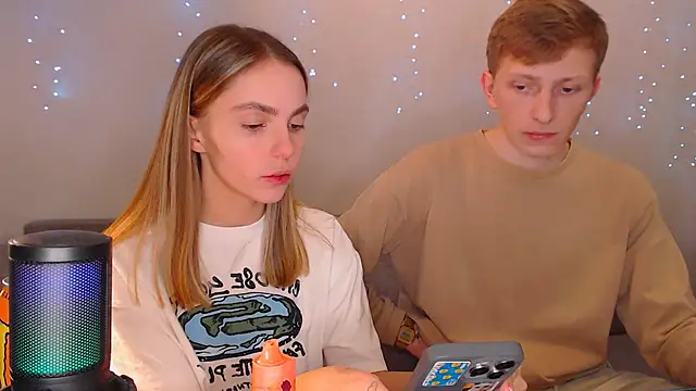 juliaanddima online show from 03.20.25