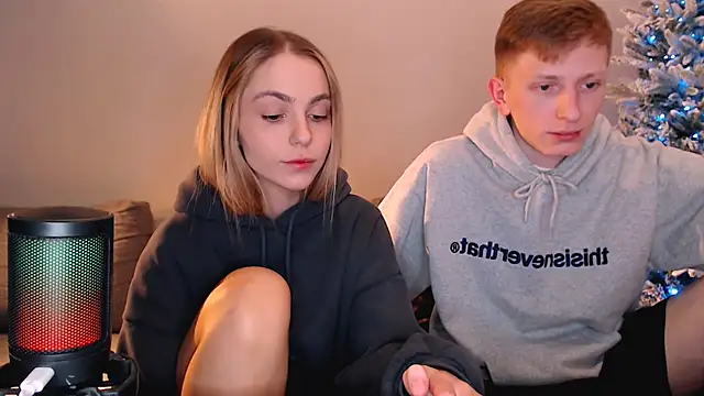 juliaanddima online show from 01.08.26