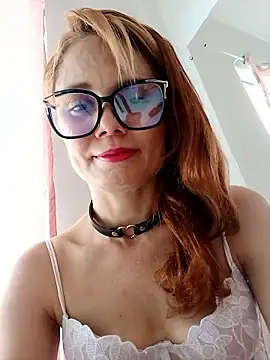 Meganlola online show from 10.25.25