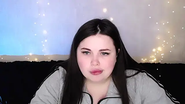 Emily Mo online show from 03.10.26