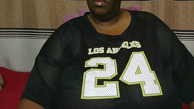 BustyyGoddess online show from 11.27.25