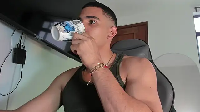 joss 111 online show from 11.02.25