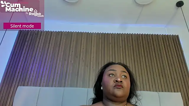 Snapshot of Saravy_Blandon chatting on 03.05.26 Saravy Blandon online show from 03.05.26