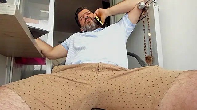 Maxi TheBigDaddy online show from 03.21.26