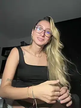 DanikRosse online show from 02.13.25