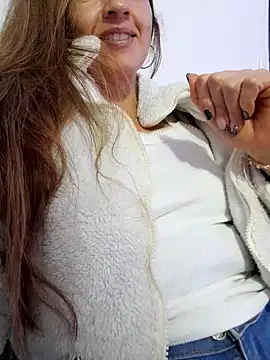 Snapshot of valeria_teiku chatting on 09.09.25 valeria teiku online show from 09.09.25