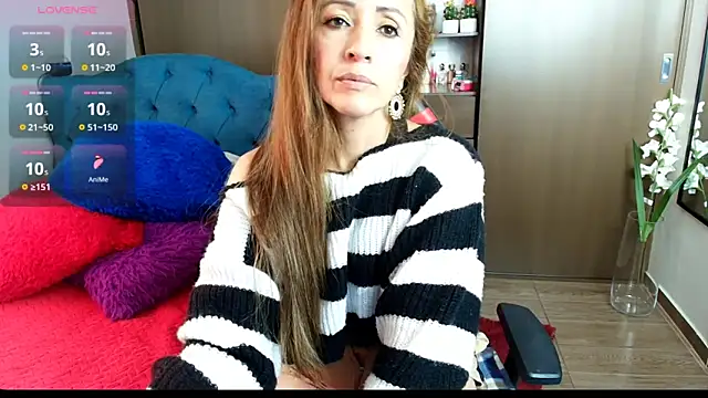 Snapshot of valeria_teiku chatting on 10.19.25 valeria teiku online show from 10.19.25