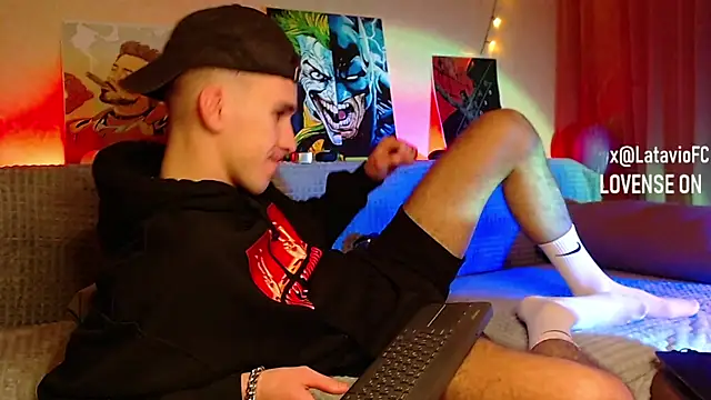 Midnighter  online show from 01.28.25