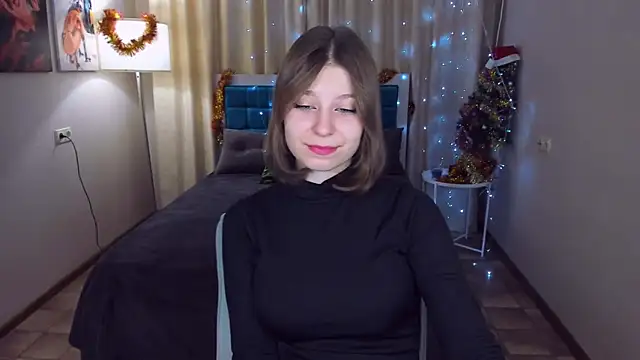 Snapshot of RinaMoore chatting on 01.17.25 RinaMoore online show from 01.17.25