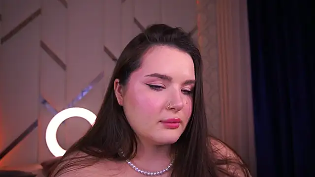 Snapshot of CuteAmberr chatting on 01.17.25 CuteAmberr online show from 01.17.25