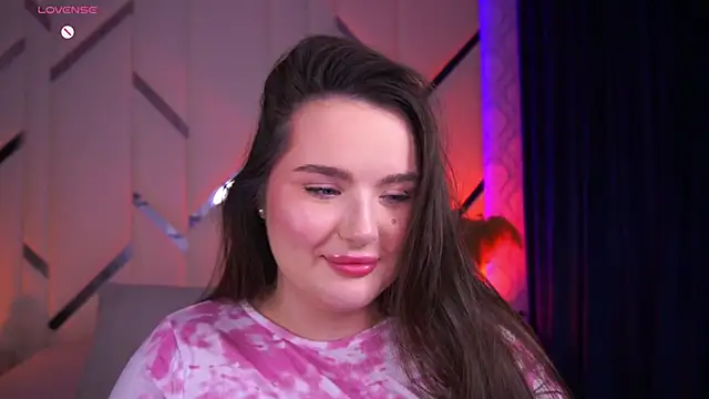 Snapshot of CuteAmberr chatting on 02.08.25 CuteAmberr online show from 02.08.25