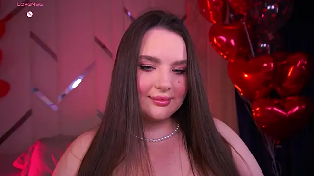 Snapshot of CuteAmberr chatting on 02.12.25 CuteAmberr online show from 02.12.25