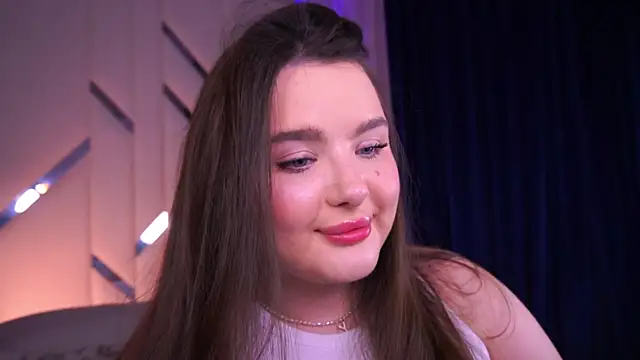 Snapshot of CuteAmberr chatting on 02.24.25 CuteAmberr online show from 02.24.25