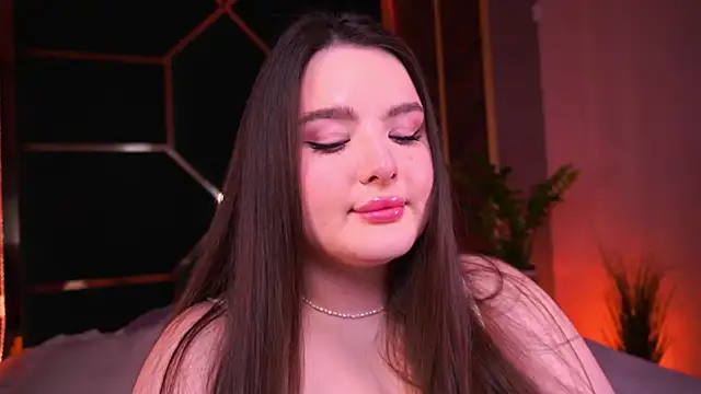 Snapshot of CuteAmberr chatting on 03.02.25 CuteAmberr online show from 03.02.25