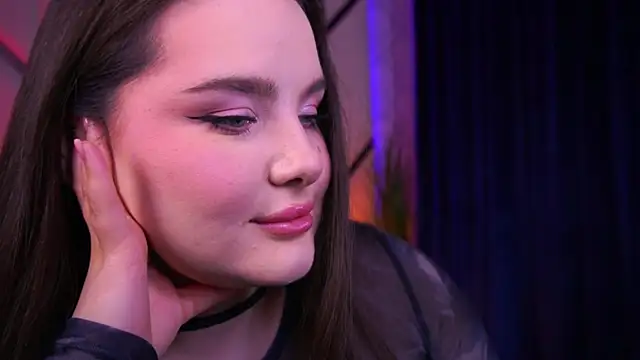 Snapshot of CuteAmberr chatting on 03.20.25 CuteAmberr online show from 03.20.25