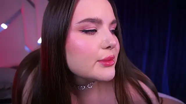 Snapshot of CuteAmberr chatting on 03.22.25 CuteAmberr online show from 03.22.25