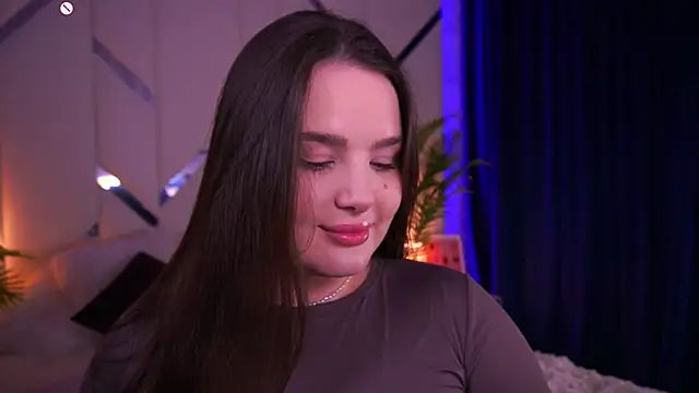 Snapshot of CuteAmberr chatting on 09.12.25 CuteAmberr online show from 09.12.25