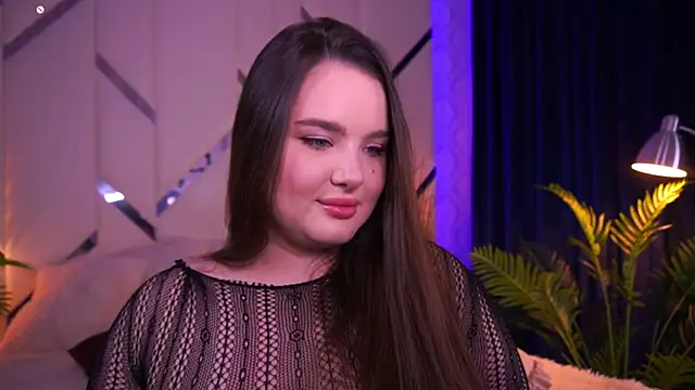 Snapshot of CuteAmberr chatting on 10.09.25 CuteAmberr online show from 10.09.25