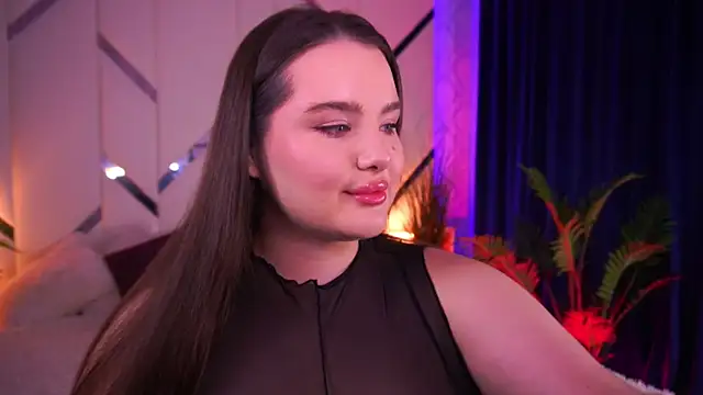 Snapshot of CuteAmberr chatting on 11.01.25 CuteAmberr online show from 11.01.25