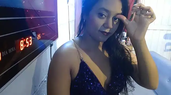 Snapshot of Chiara_petterson chatting on 12.11.24 Chiara petterson online show from 12.11.24