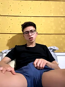 CamiRojas boy online show from 09.13.25