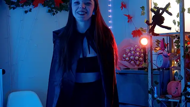 Snapshot of ElisabethDavis chatting on 10.26.25 ElisabethDavis online show from 10.26.25