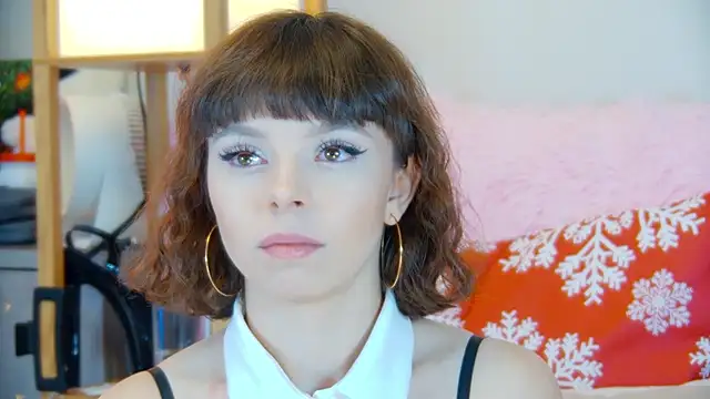 Snapshot of ElisabethDavis chatting on 02.02.26 ElisabethDavis online show from 02.02.26