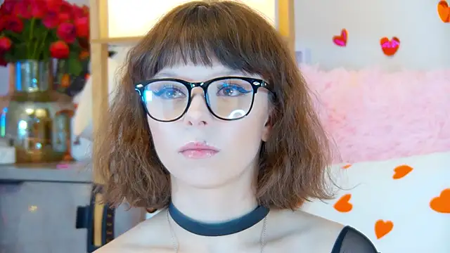 Snapshot of ElisabethDavis chatting on 02.15.26 ElisabethDavis online show from 02.15.26