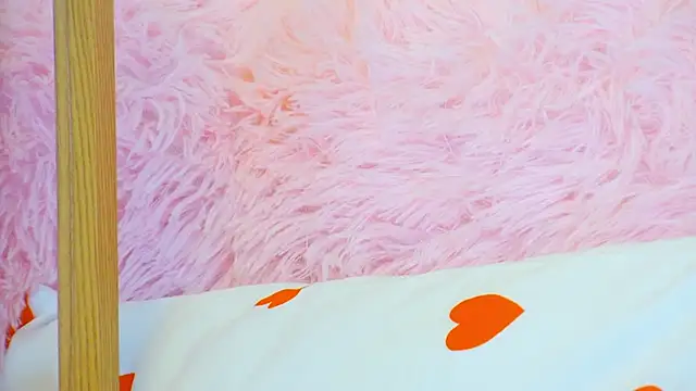 Snapshot of ElisabethDavis chatting on 02.18.26 ElisabethDavis online show from 02.18.26