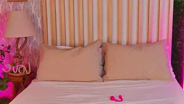 AnyaLov online show from 02.11.26