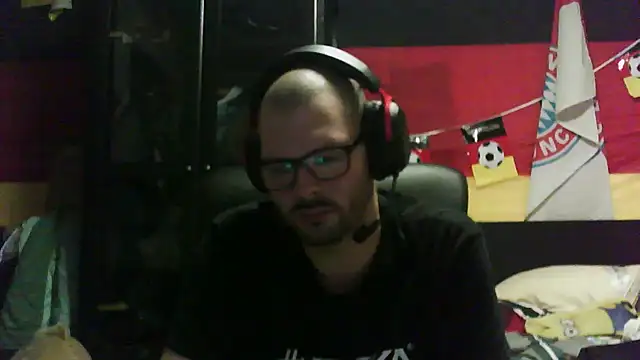 Die-geile-Sau online show from 11.29.25