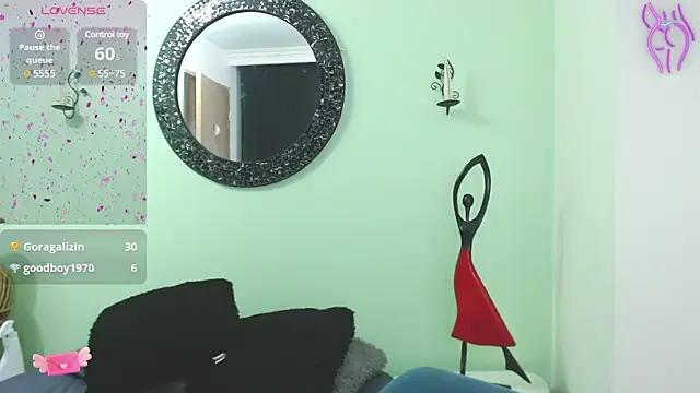 Sofia Franco  online show from 02.07.25