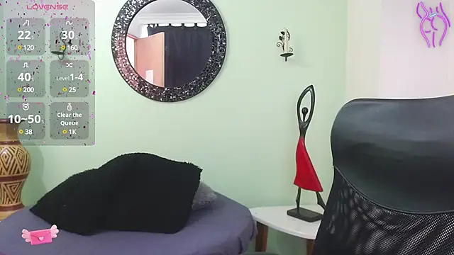 Sofia Franco  online show from 03.07.25