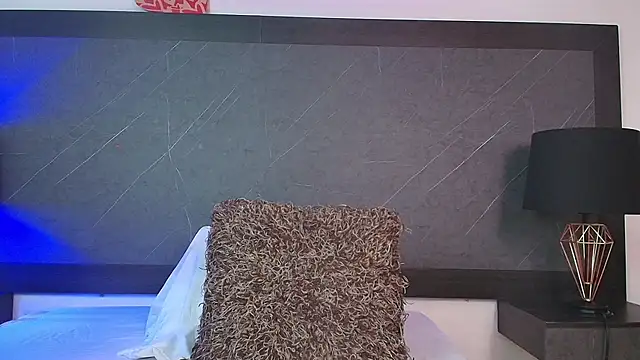 Snapshot of big_tits_in_your_face chatting on 02.20.25 big tits in your face online show from 02.20.25