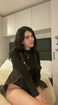 Snapshot of saori_10 chatting on 12.25.24 saori 10 online show from 12.25.24