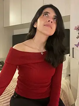 Snapshot of saori_10 chatting on 01.03.25 saori 10 online show from 01.03.25