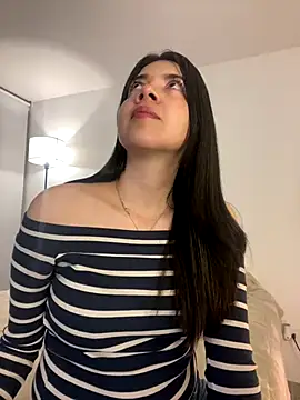 Snapshot of saori_10 chatting on 10.09.25 saori 10 online show from 10.09.25