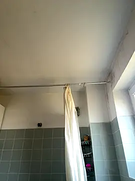 Toyjungee online show from 10.14.25