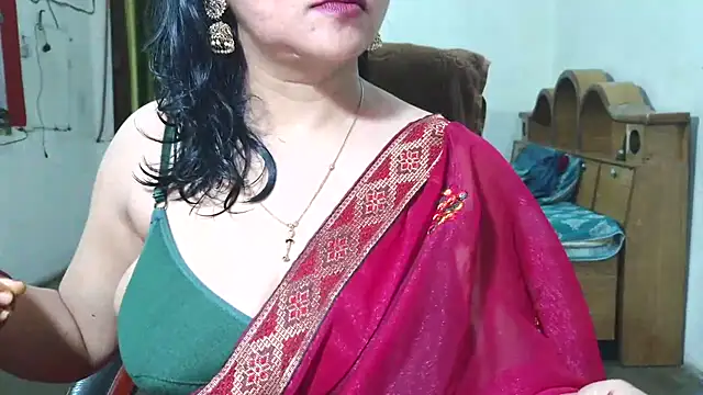 Cute Mahi22 online show from 09.21.25