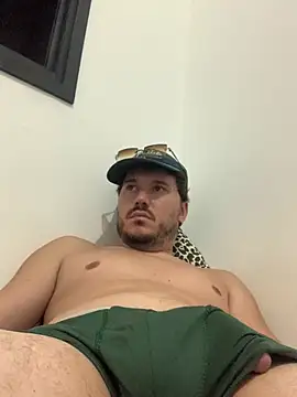 Snapshot of guaposexyh0t chatting on 03.01.25 guaposexyh0t online show from 03.01.25